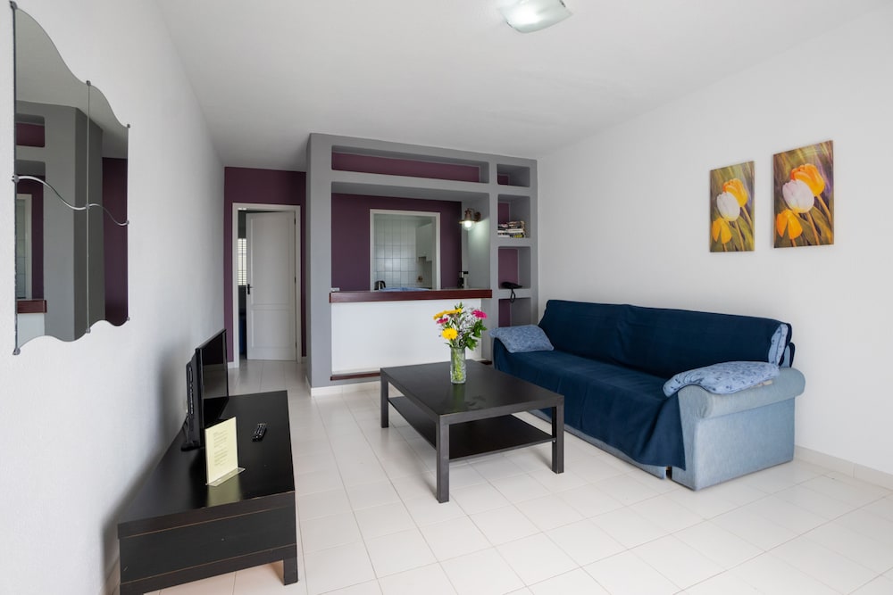 Vista Mar - SELECT ADULTS (+16) — Hotel rooms in Puerto del Carmen, Canary Islands