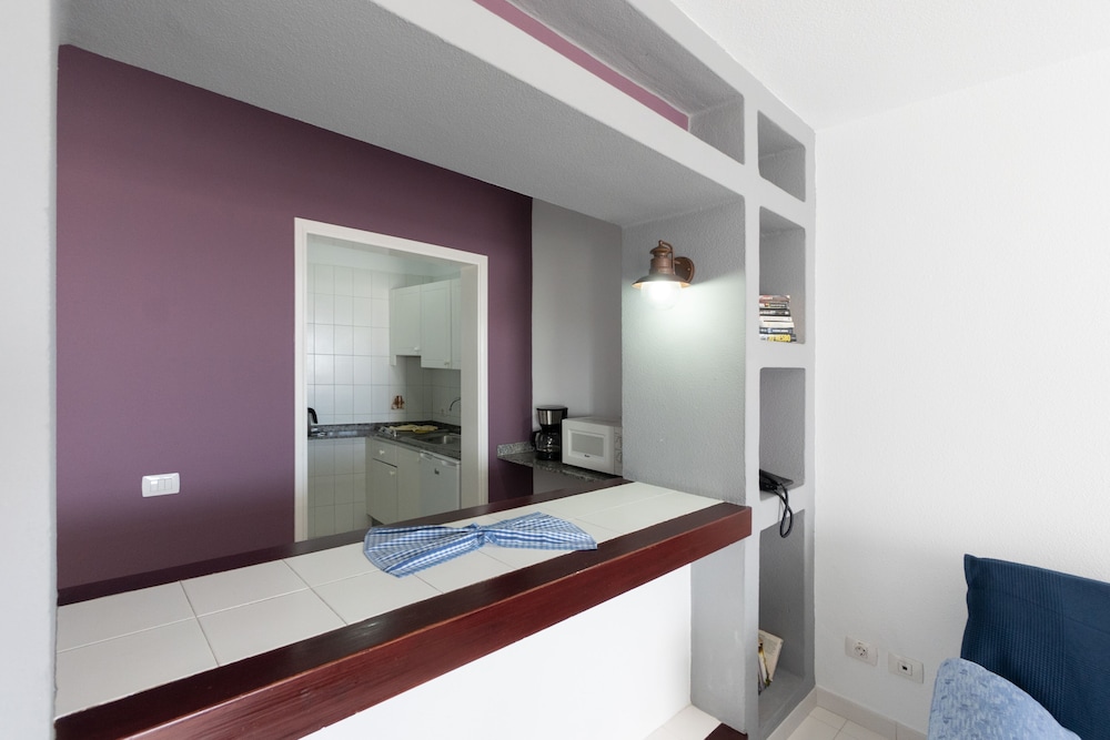 Vista Mar - SELECT ADULTS (+16) — Hotel rooms in Puerto del Carmen, Canary Islands