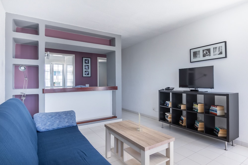 Vista Mar - SELECT ADULTS (+16) — Hotel rooms in Puerto del Carmen, Canary Islands