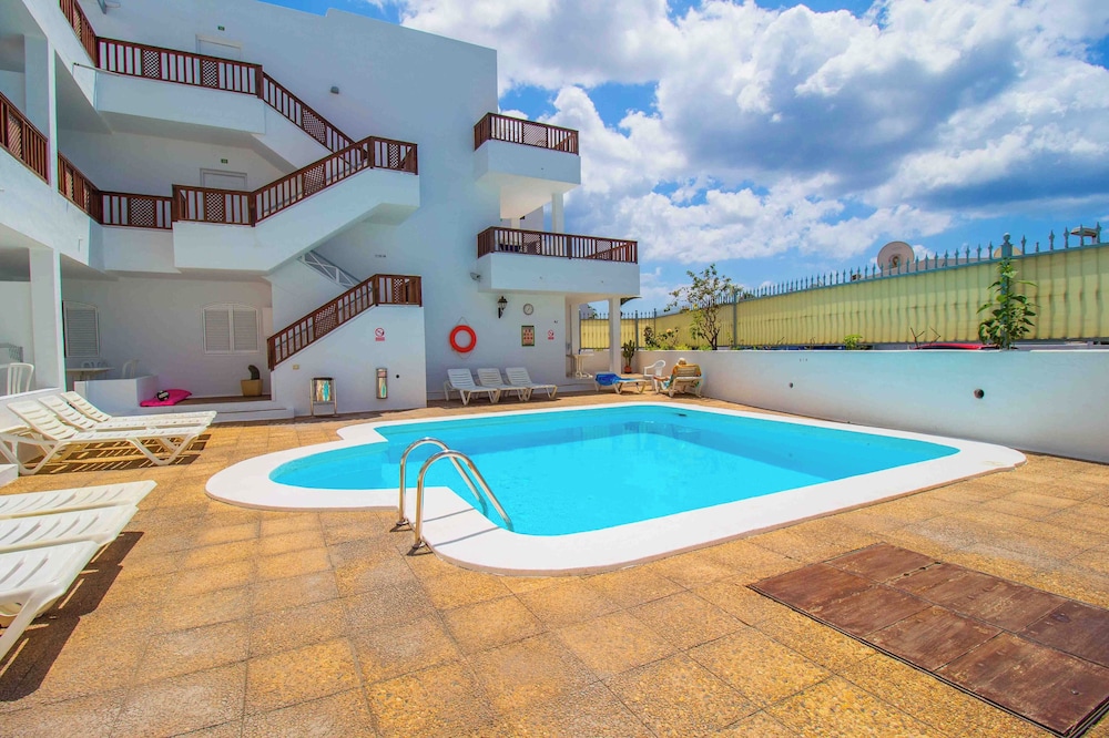 Vista Mar - SELECT ADULTS (+16) — Swimming pool in Puerto del Carmen, Canary Islands