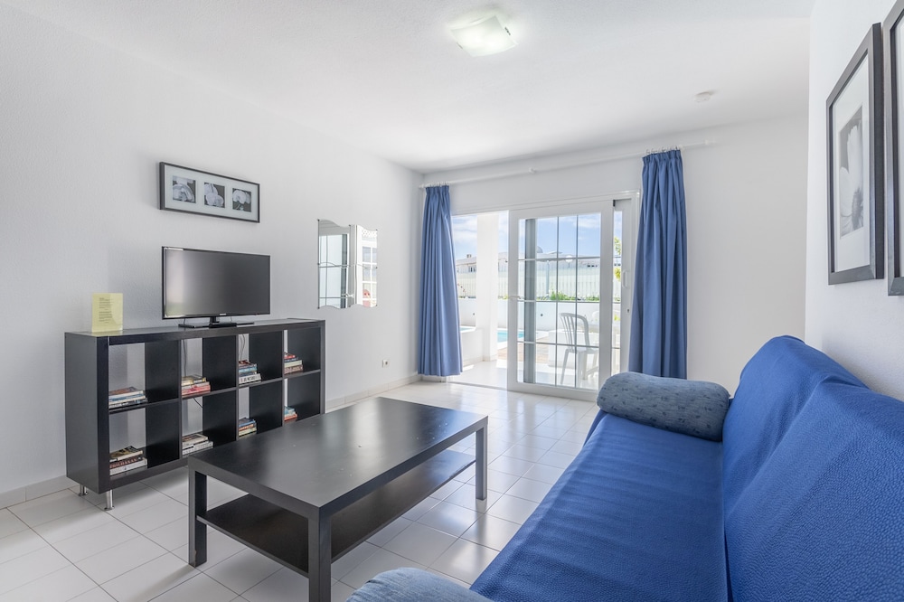 Vista Mar - SELECT ADULTS (+16) — Hotel rooms in Puerto del Carmen, Canary Islands