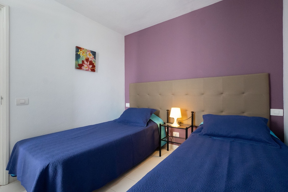 Vista Mar - SELECT ADULTS (+16) — Hotel rooms in Puerto del Carmen, Canary Islands