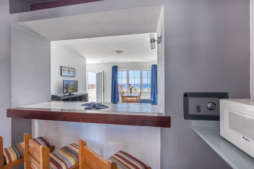 Vista Mar - SELECT ADULTS (+16) — Hotel rooms in Puerto del Carmen, Canary Islands