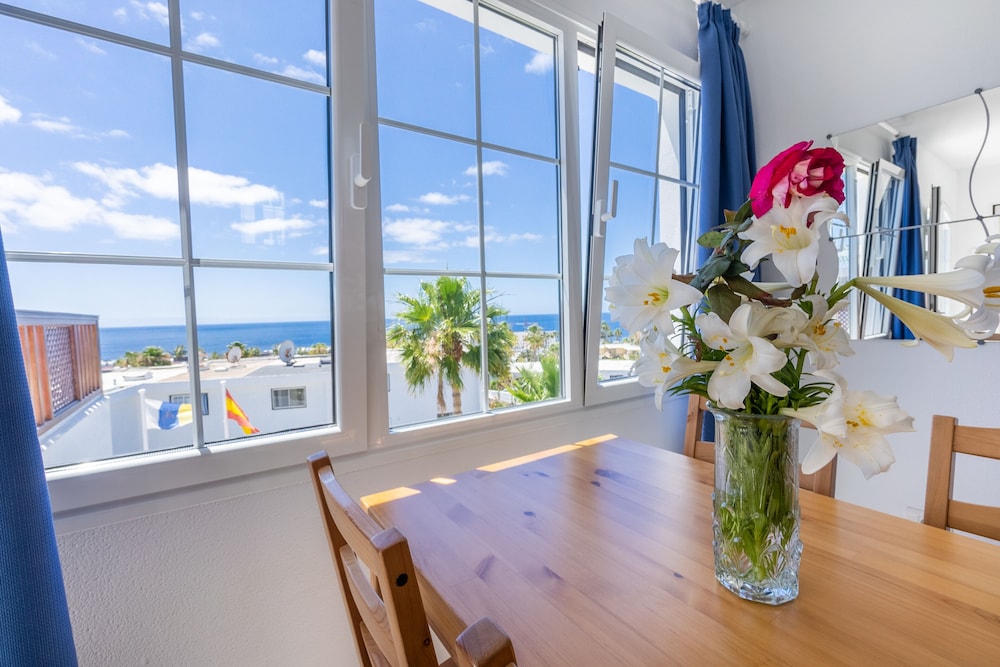 Vista Mar - SELECT ADULTS (+16) — Hotel rooms in Puerto del Carmen, Canary Islands