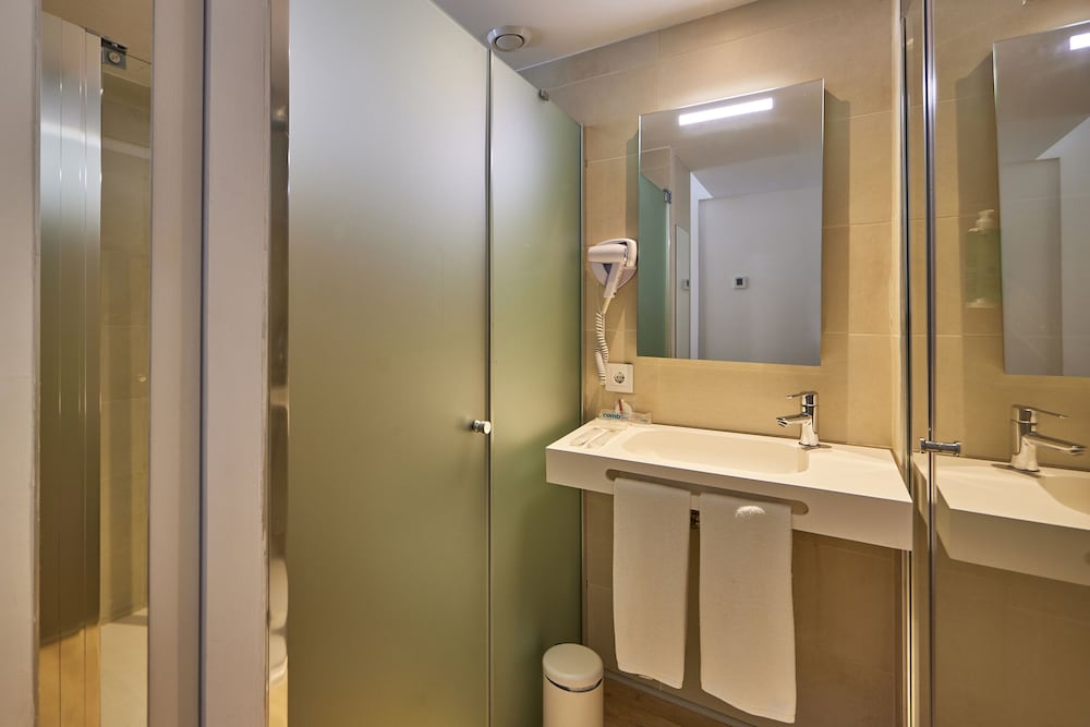 Hotel Ilusion Moreyo - Adults Only — Hotel rooms in Cala Bona, Balearic Islands