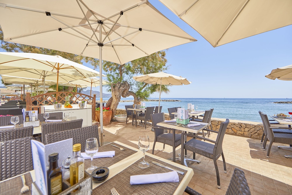 Hotel Ilusion Moreyo - Adults Only — Restaurant & bars in Cala Bona, Balearic Islands