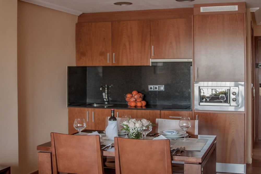 Ona Ogisaka Garden — Hotel rooms in Denia, Valencian Community