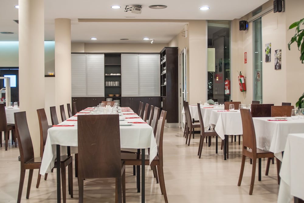Ona Ogisaka Garden — Restaurant & bars in Denia, Valencian Community