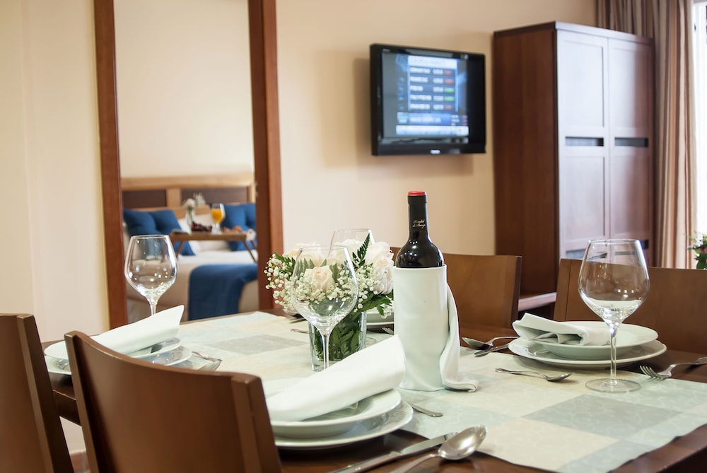 Ona Ogisaka Garden — Hotel rooms in Denia, Valencian Community