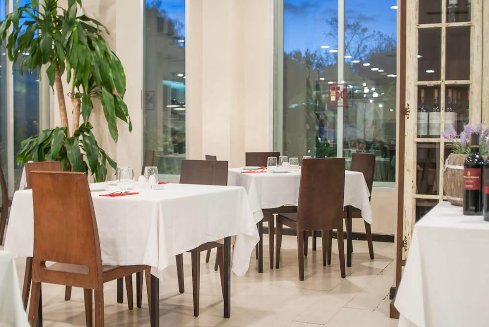 Ona Ogisaka Garden — Restaurant & bars in Denia, Valencian Community
