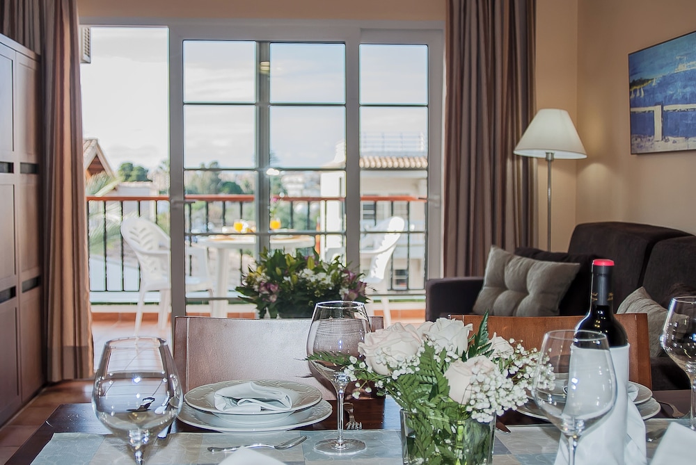 Ona Ogisaka Garden — Hotel rooms in Denia, Valencian Community