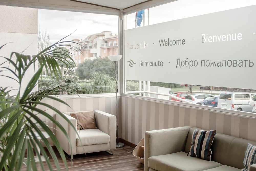 Ona Ogisaka Garden — Hotel building in Denia, Valencian Community