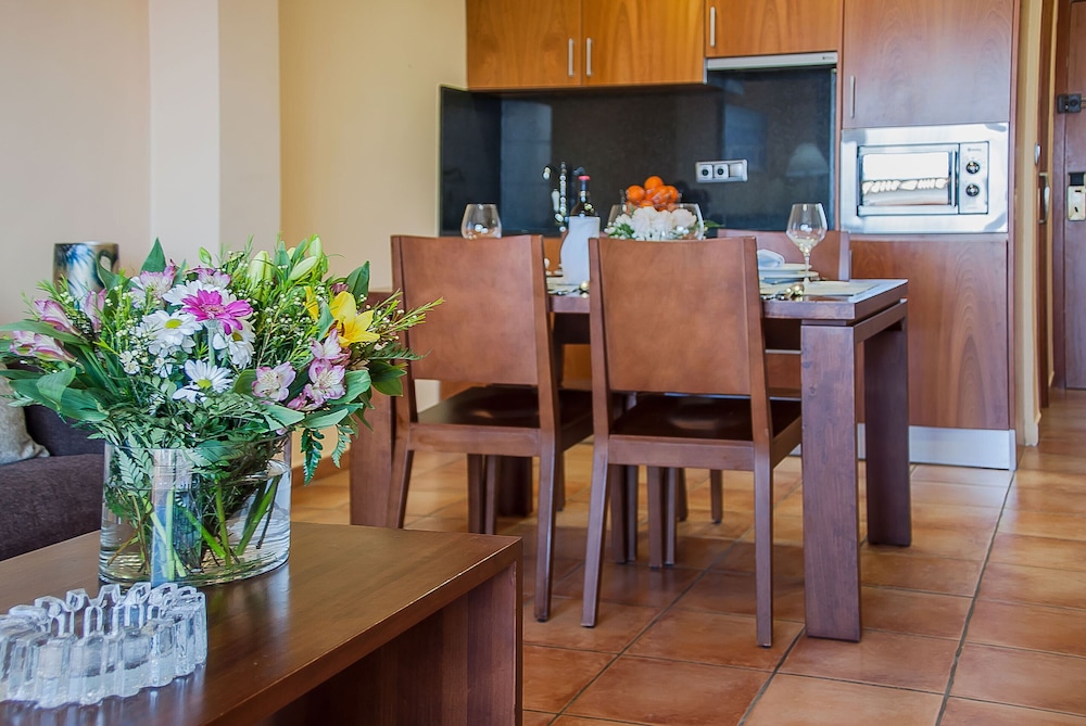 Ona Ogisaka Garden — Hotel rooms in Denia, Valencian Community