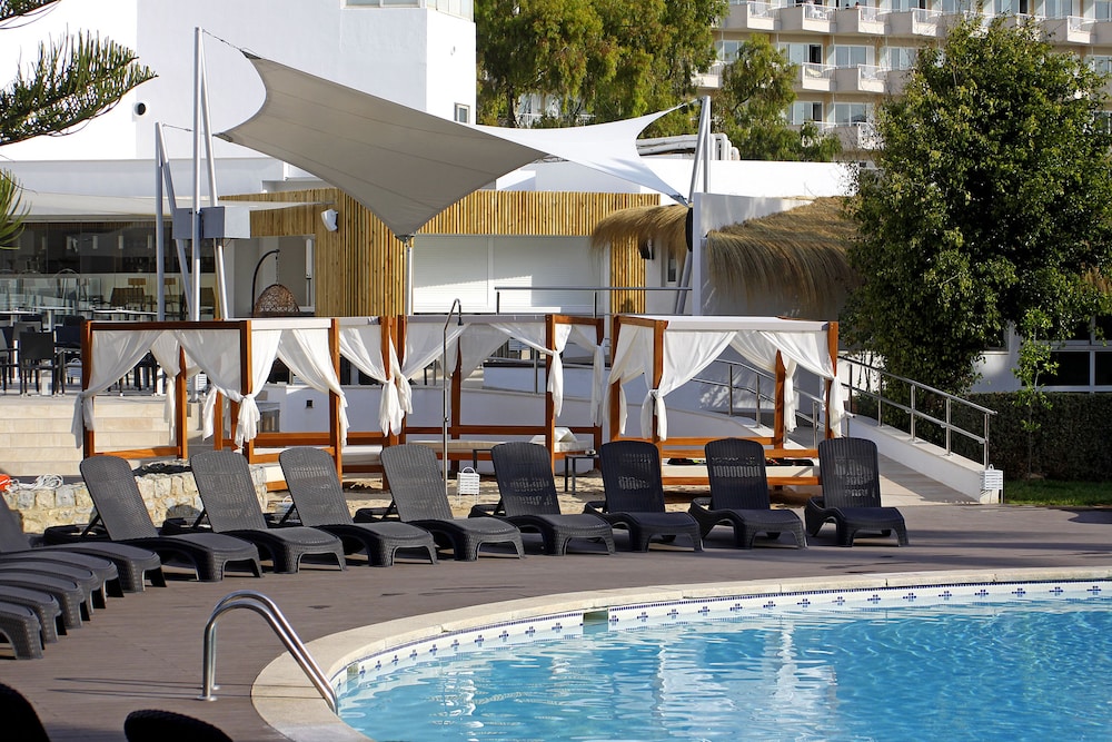 BG Hotel Pamplona — Swimming pool in Playa de Palma, Balearic Islands