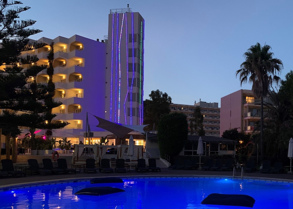 BG Hotel Pamplona - zdjęcie 5