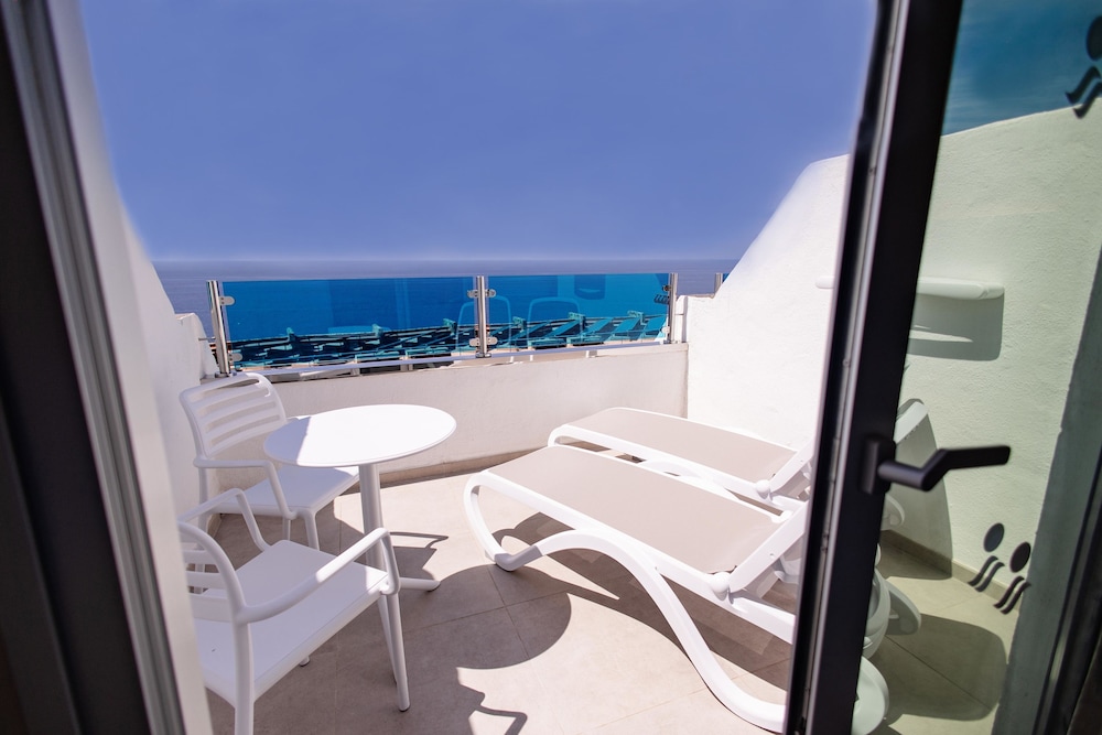 Servatur Puerto Azul — Shared spaces in Puerto Rico, Canary Islands