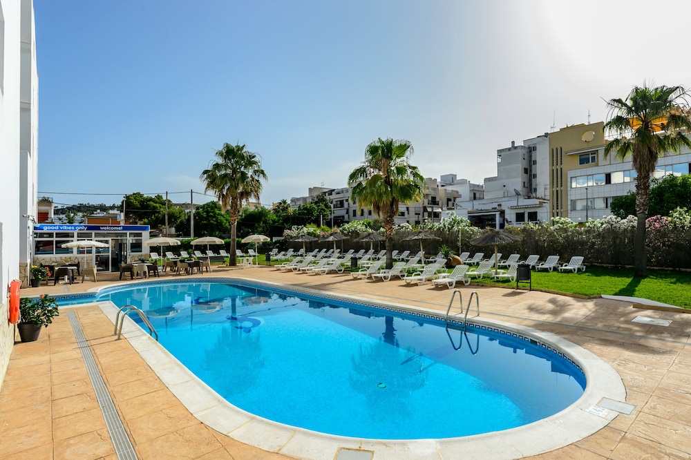 Aparhotel Vibra Central City - Adults Only — Main photo in San Antonio, Balearic Islands