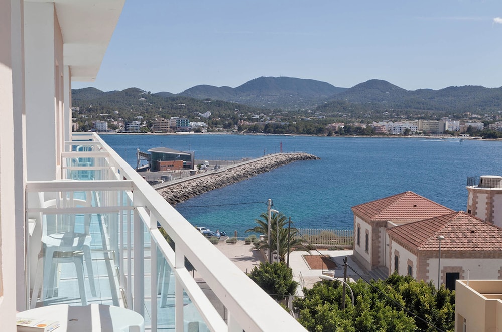 Aparhotel Vibra Central City - Adults Only — Attractions in the area in San Antonio, Balearic Islands