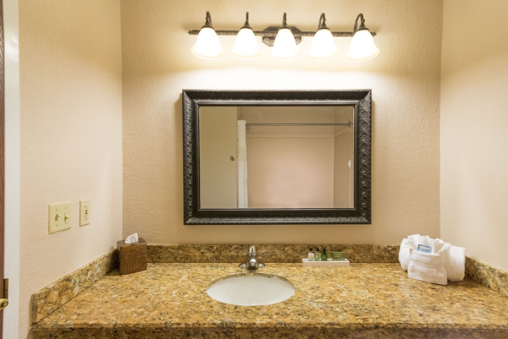 Amelia Hotel at the Beach — Hotel rooms in Amelia Island, Florida