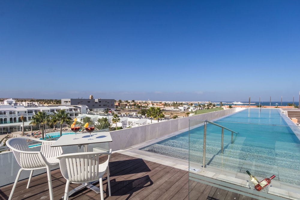 Playa Park Zensation — Swimming pool in Corralejo, Canary Islands