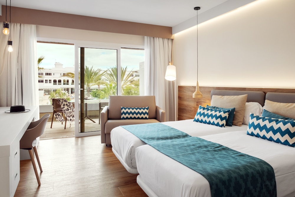Playa Park Zensation — Hotel rooms in Corralejo, Canary Islands