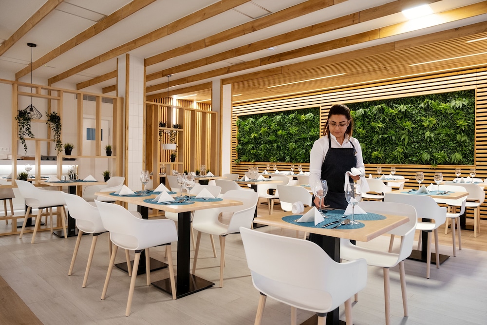 Playa Park Zensation — Restaurant & bars in Corralejo, Canary Islands