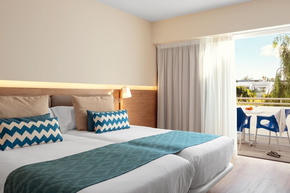 Playa Park Zensation — Hotel rooms in Corralejo, Canary Islands