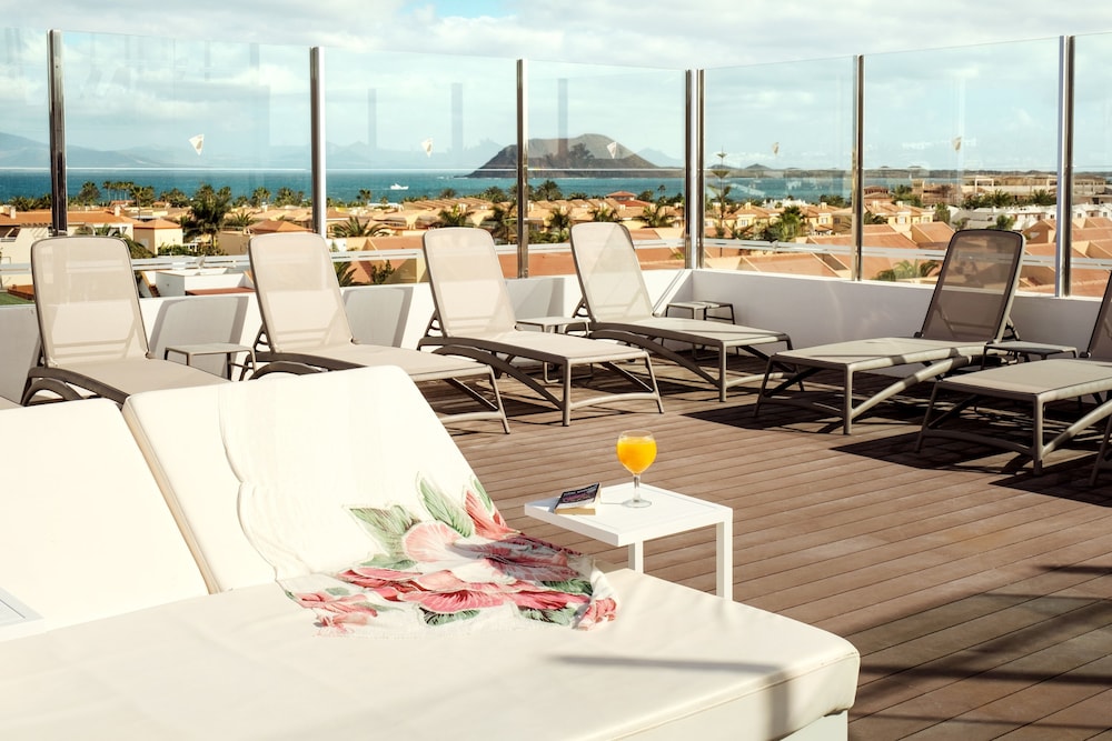 Playa Park Zensation — Hotel building in Corralejo, Canary Islands