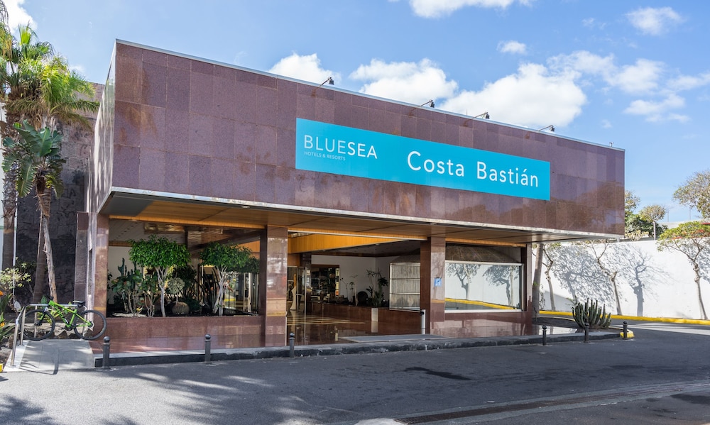 BLUESEA Costa Bastian — Outdoor in Costa Teguise, Canary Islands
