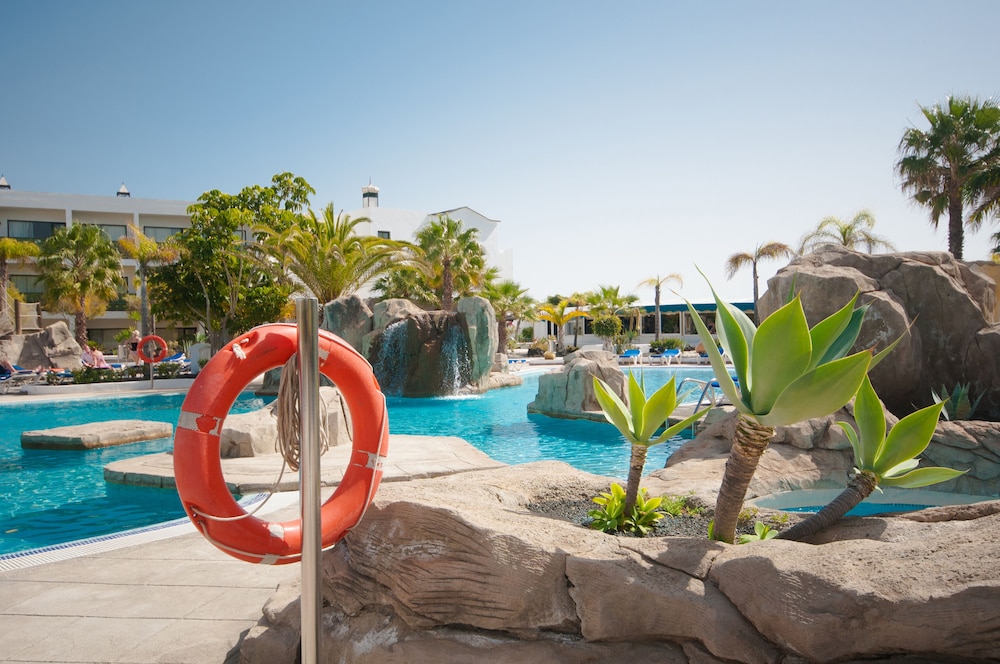 BLUESEA Costa Bastian — Pool in Costa Teguise, Canary Islands