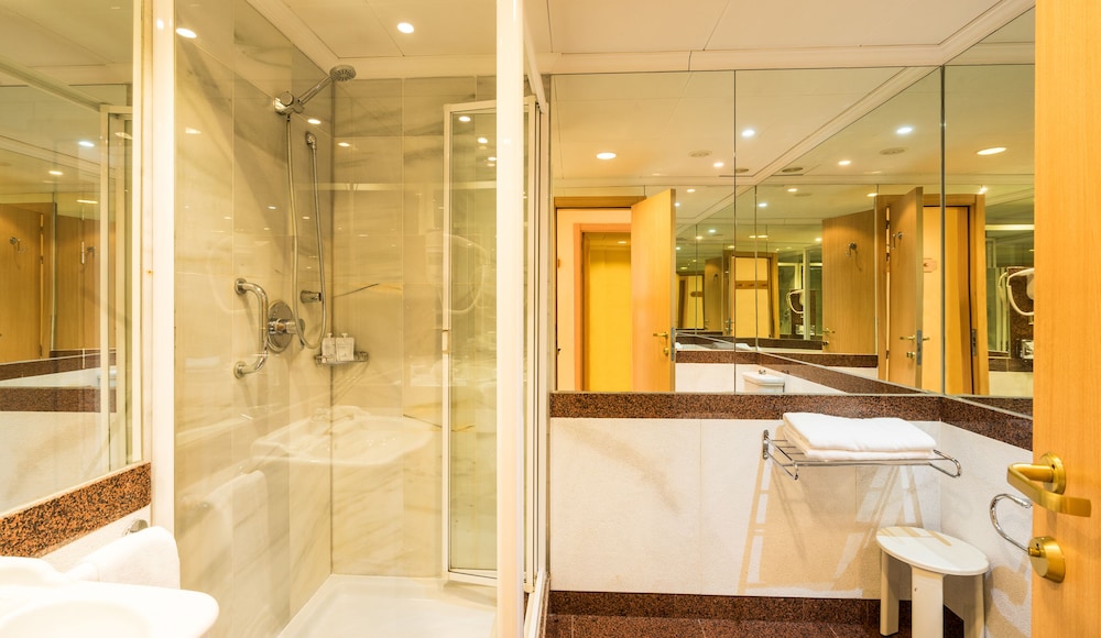 BLUESEA Costa Bastian — Rooms in Costa Teguise, Canary Islands