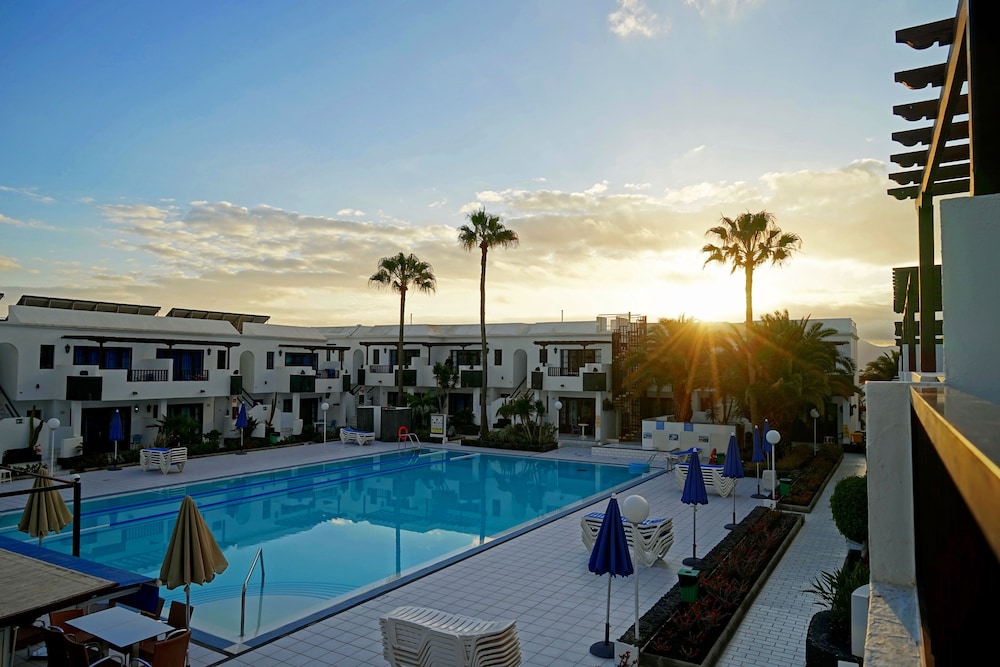 Apartamentos Plaza Azul — Swimming pool in Puerto del Carmen, Canary Islands