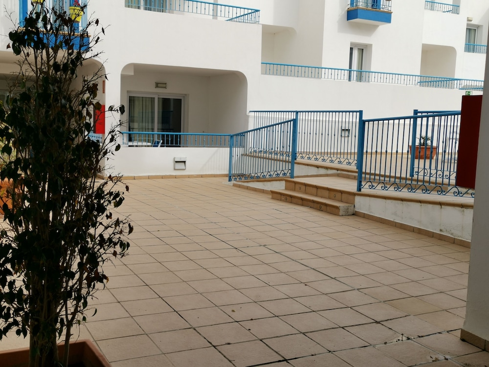 Hotel Punta del Cantal — Hotel building in Mojacar, Andalusia
