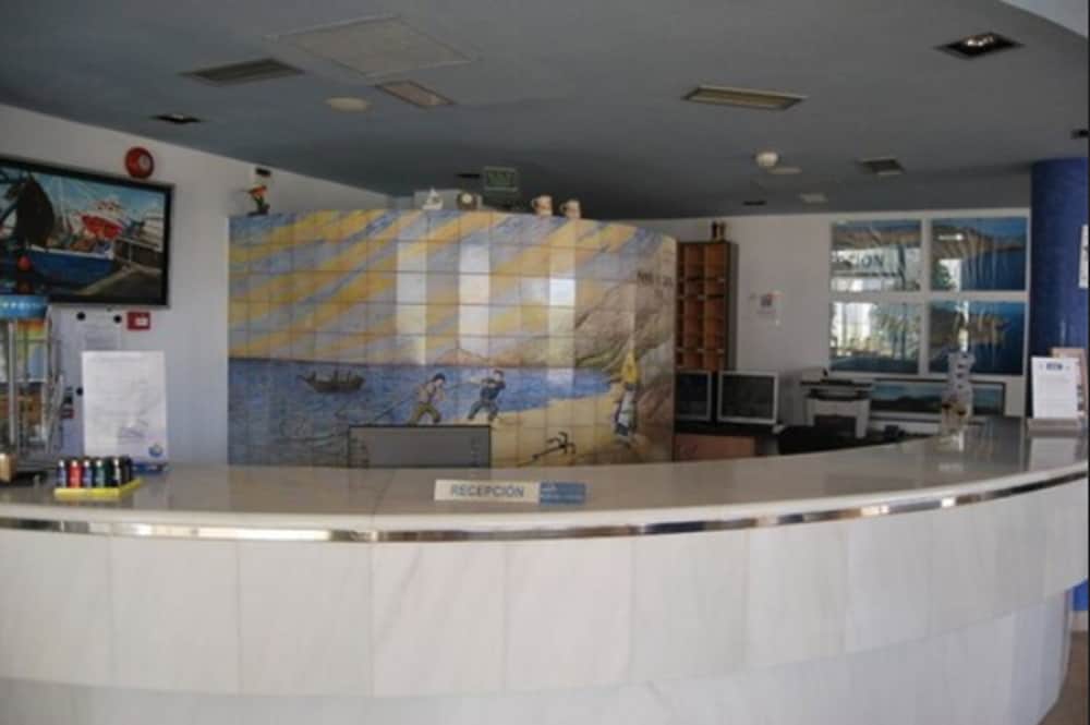 Hotel Punta del Cantal — Restaurant & bars in Mojacar, Andalusia