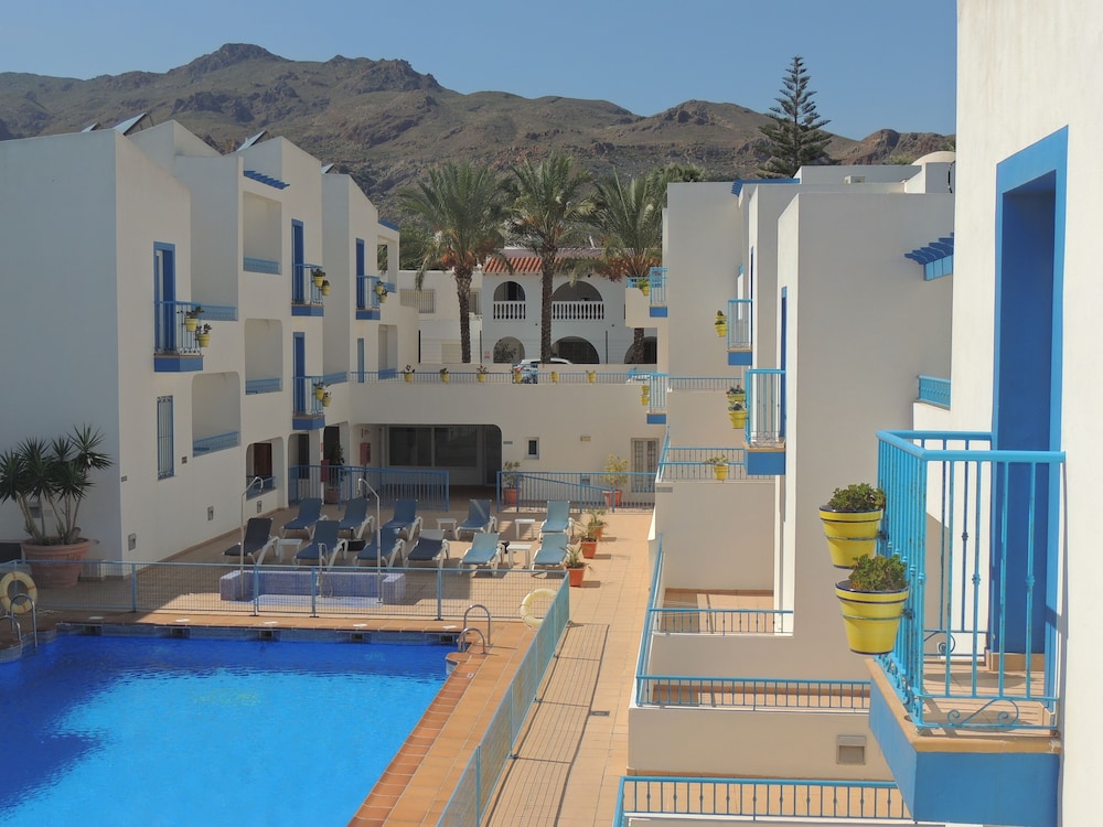 Hotel Punta del Cantal — Hotel building in Mojacar, Andalusia