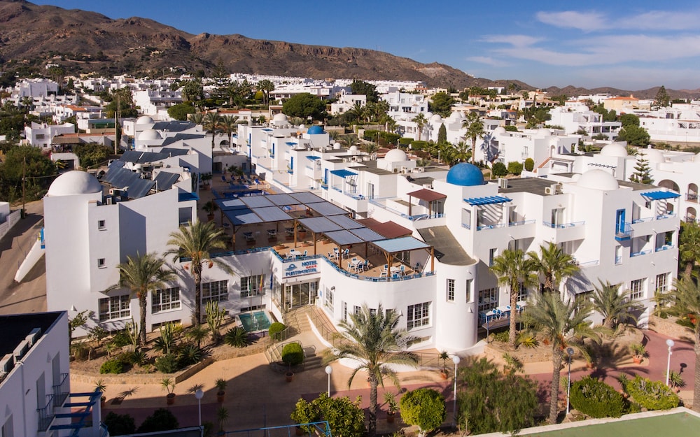 Hotel Punta del Cantal — Hotel building in Mojacar, Andalusia