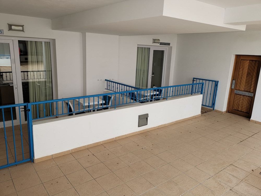 Hotel Punta del Cantal — Hotel rooms in Mojacar, Andalusia