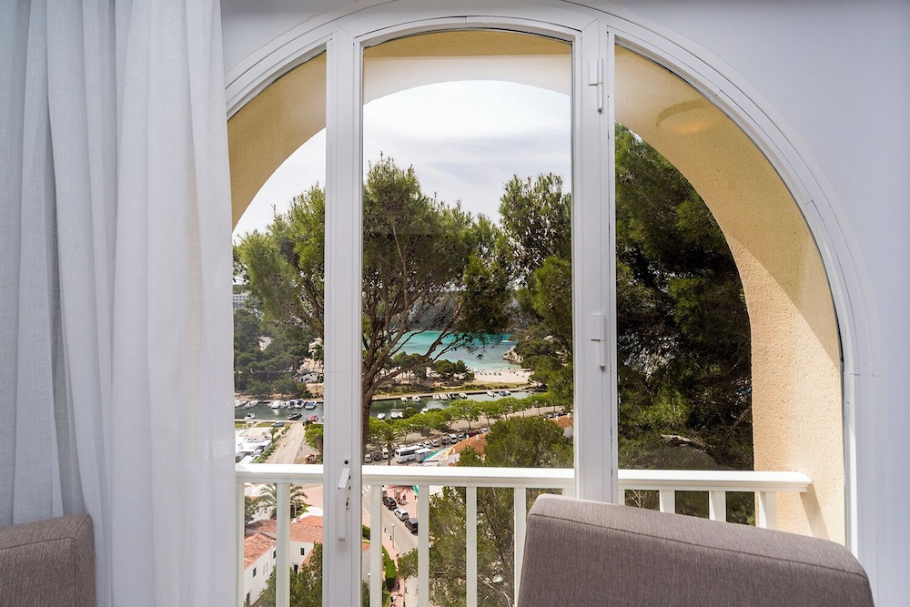 Comitas Floramar — Hotel rooms in Cala Galdana, Balearic Islands