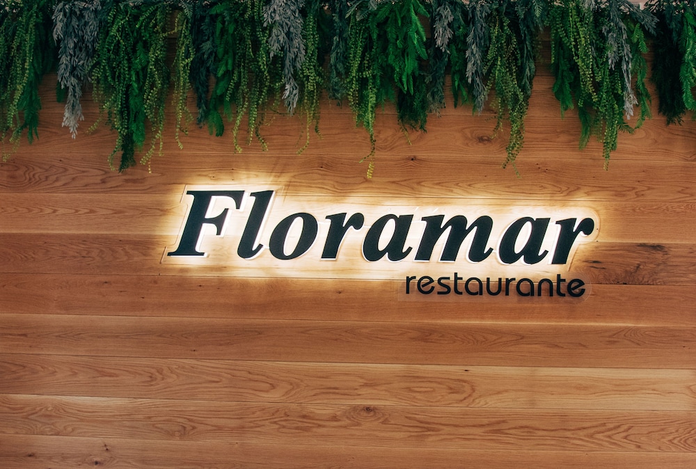 Comitas Floramar — Restaurant & bars in Cala Galdana, Balearic Islands