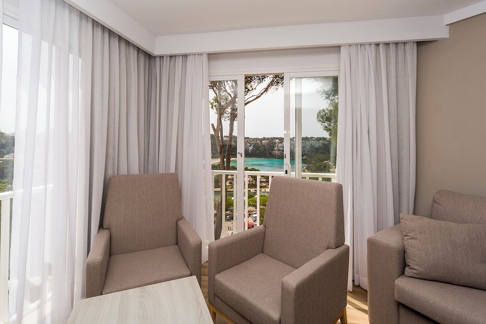 Comitas Floramar — Hotel rooms in Cala Galdana, Balearic Islands