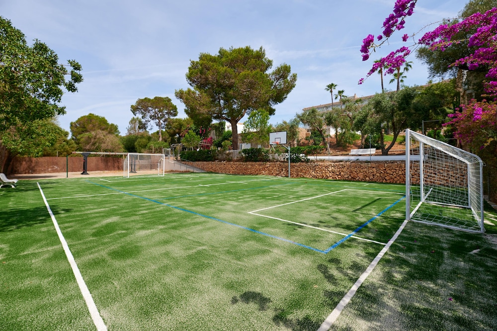 AluaSun Cala Antena- All Inclusive - Hyatt Inclusive Collection — Sports & recreation in Calas de Mallorca, Balearic Islands