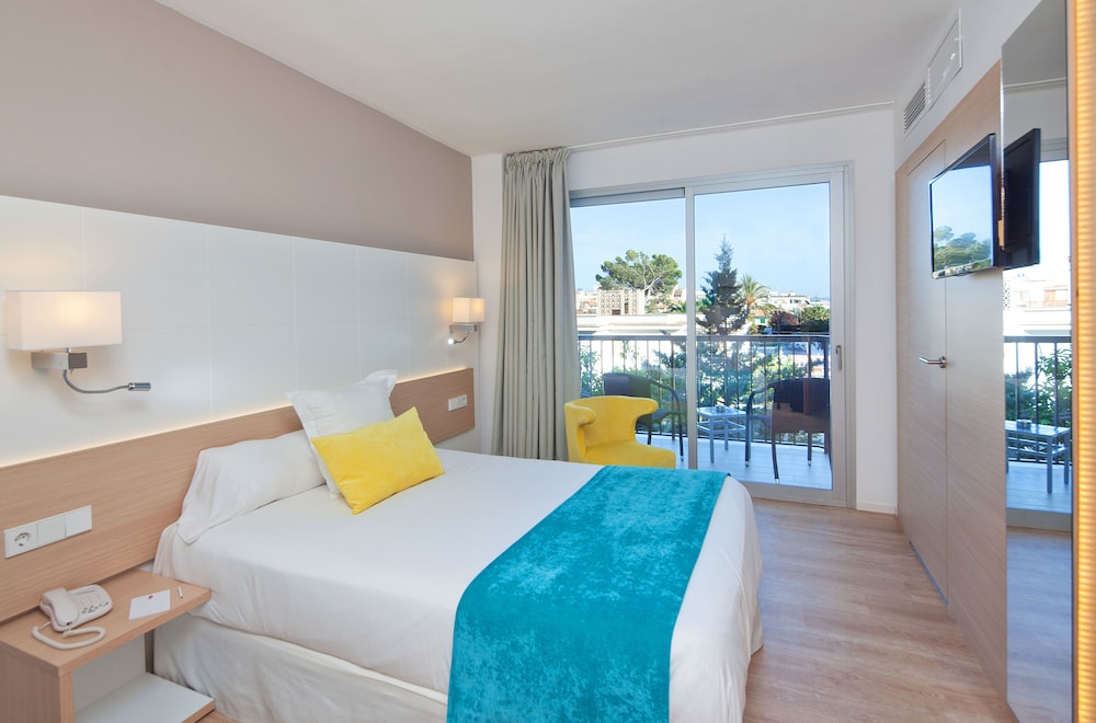 Hotel JS Palma Stay - Adults Only — Hotel rooms in Playa de Palma, Balearic Islands
