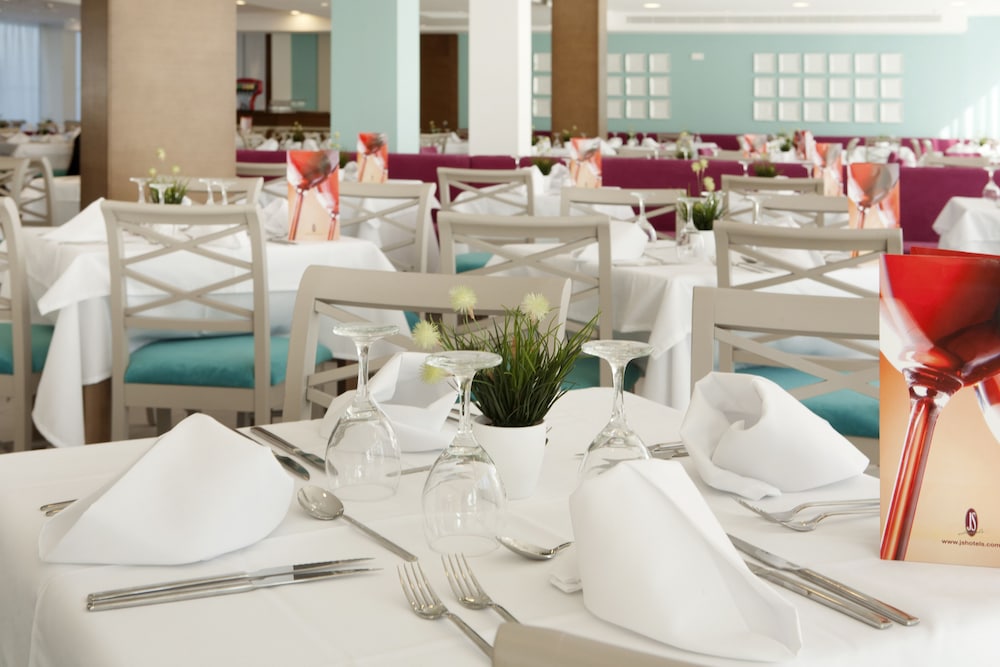 Hotel JS Palma Stay - Adults Only — Restaurant & bars in Playa de Palma, Balearic Islands