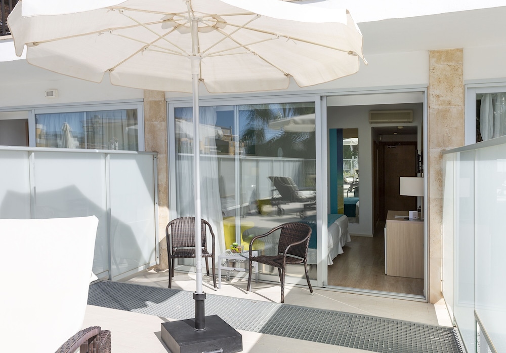 Hotel JS Palma Stay - Adults Only — Hotel rooms in Playa de Palma, Balearic Islands