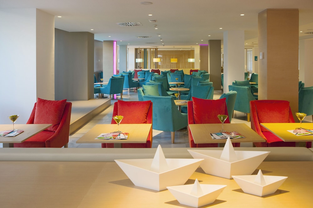 Hotel JS Palma Stay - Adults Only — Restaurant & bars in Playa de Palma, Balearic Islands