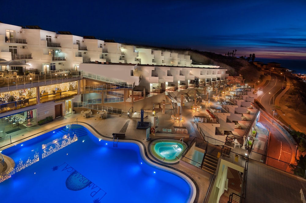 Kn Aparthotel Panoramica Heights — Swimming pool in Costa Adeje, Canary Islands