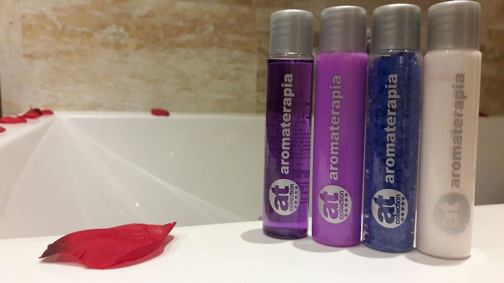 Cleopatra Spa Hotel — Hotel rooms in Lloret de Mar, Catalonia