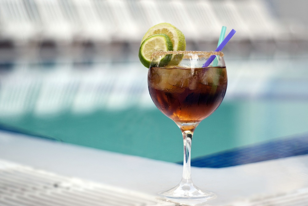 Cleopatra Spa Hotel — Swimming pool in Lloret de Mar, Catalonia