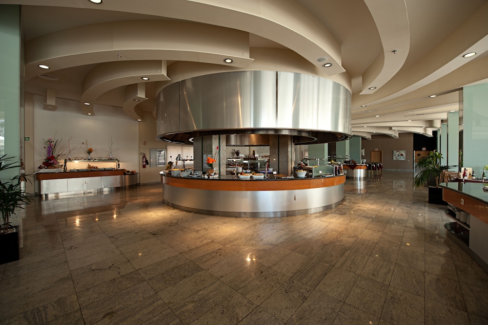Hotel LIVVO Valle Taurito & Aquapark — Restaurant in Taurito, Canary Islands