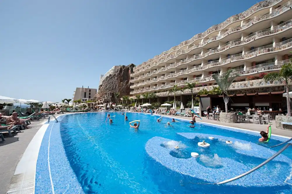 Hotel LIVVO Valle Taurito & Aquapark — Restaurant in Taurito, Canary Islands